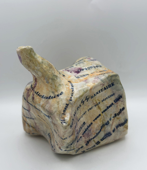 LE COVID, VAGUE VIRALE OU VAGUE DE HAINE. Céramiques. 2023